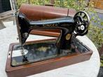 Een antieke Singer handnaaimachine, Antiek en Kunst, Antiek | Naaimachines, Ophalen
