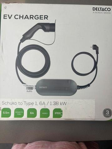Deltaco laadkabel beschikbaar voor biedingen