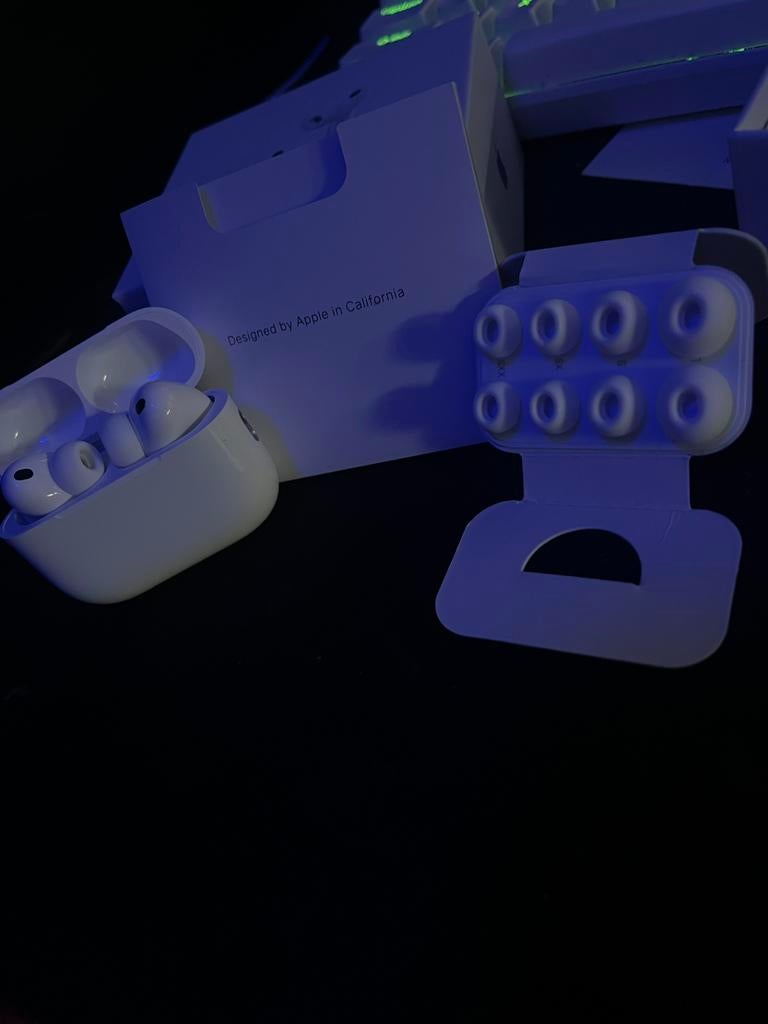 Apple airpods pro 3, Telecommunicatie, Mobiele telefoons | Oordopjes, Ophalen of Verzenden, Zo goed als nieuw