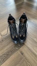 Louis Vuitton Laarzen, Kleding | Dames, Schoenen, Ophalen of Verzenden, Gedragen, Zwart, Lage of Enkellaarzen