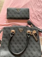 Guess Tas met Portemonnee, Sieraden, Tassen en Uiterlijk, Tassen | Damestassen, Ophalen of Verzenden, Zo goed als nieuw, Zwart