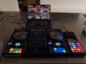 TRAKTOR Kontrol S4 MK3 & Kontrol F1 & FlightCase. beschikbaar voor biedingen
