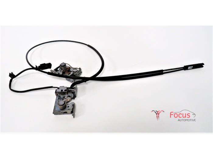 Slotmechaniek Motorkap van een BMW X5, Auto-onderdelen, Carrosserie en Plaatwerk, BMW, Gebruikt, 6 maanden garantie, 12 maanden garantie