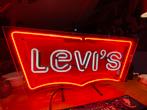 Levis neon reclame lamp, Ophalen, Zo goed als nieuw