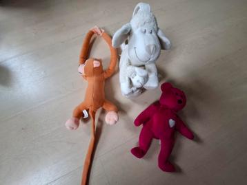 3 knuffels beschikbaar voor biedingen