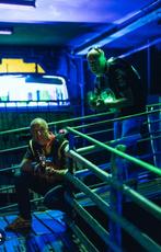 Lasergamen bij coronel events (2p), Drie personen of meer