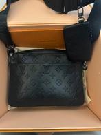 Louis Vuitton Duo Messenger Bag + Bon, Ophalen, Zo goed als nieuw, Zwart
