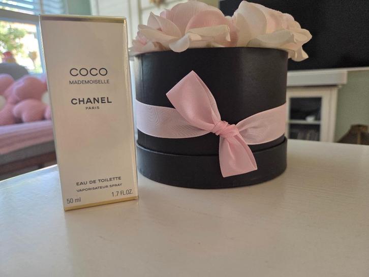CHANEL coco mademoiselle 50 ml eau de toilette, Sieraden, Tassen en Uiterlijk, Uiterlijk | Parfum, Nieuw, Ophalen of Verzenden