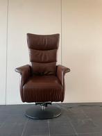 Bruine elektrische sta op stoel prominent frans molenaar, Huis en Inrichting, Fauteuils, Ophalen, Minder dan 75 cm, Zo goed als nieuw