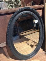 Zwarte ovale spiegel met sierlijke rand, Huis en Inrichting, Woonaccessoires | Spiegels, Ophalen, Gebruikt, -, -