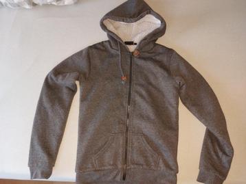 Jas maat 152 beschikbaar voor biedingen