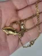 Vintage verguld ketting met vis hanger, Ophalen of Verzenden, Zo goed als nieuw, Goud, Overige materialen