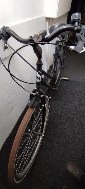 Pelikaan fiets City six beschikbaar voor biedingen