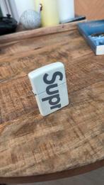 Supreme Zippo Glow in the Dark, Ophalen of Verzenden, Zo goed als nieuw, Aansteker