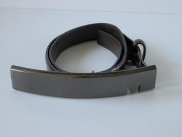 MaxMara riem. Max Mara. beschikbaar voor biedingen