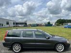 Volvo V70 2.4 D5 Edition Sport Automaat / APK / NAP / Leder, 179 €/maand, Diesel, Euro 4, Zilver of Grijs