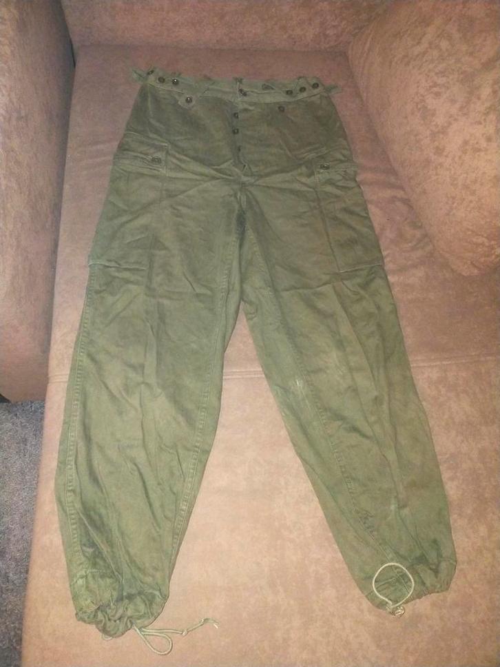 KL Legerbroek 1969 mt78-80, Verzamelen, Militaria | Algemeen, Landmacht, Kleding of Schoenen, Nederland, Ophalen of Verzenden