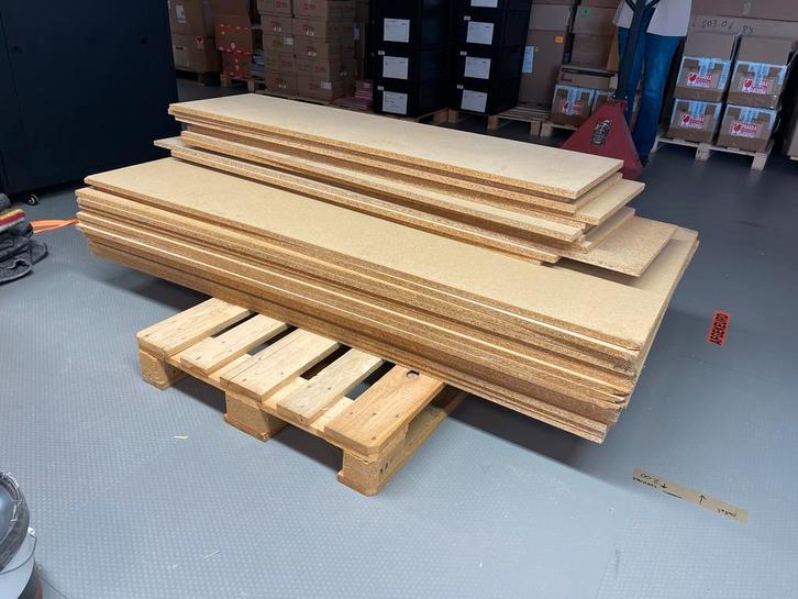 Planken / Spaanplaten voor magazijnstellingen, Doe-het-zelf en Verbouw, Platen en Panelen, Gebruikt, Multiplex, Minder dan 20 mm