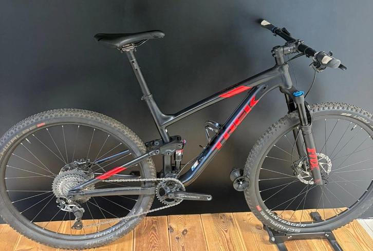 Trek top fuel 2020 zwart, Fietsen en Brommers, Fietsen | Mountainbikes en ATB, Trek, Fully, Ophalen