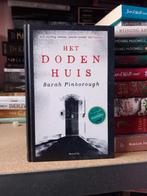Sarah pinborough het doden huis hardcover, Ophalen of Verzenden, Zo goed als nieuw