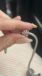 pandora bedel, Sieraden, Tassen en Uiterlijk, Bedels, Overige materialen, Pandora, Ophalen of Verzenden, Zo goed als nieuw