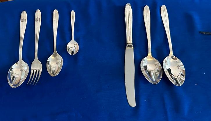 Gero 100+ 90 model 230 Distinction mes lepels vork lepeltje, Antiek en Kunst, Antiek | Bestek, Ophalen