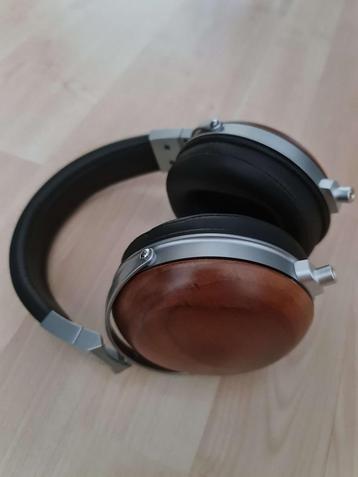 EMU-Teak  beschikbaar voor biedingen
