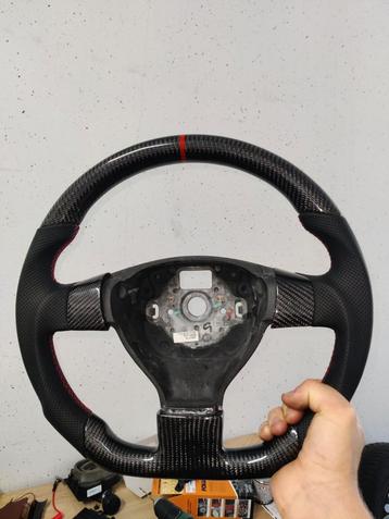 Sportstuur golf 5 beschikbaar voor biedingen