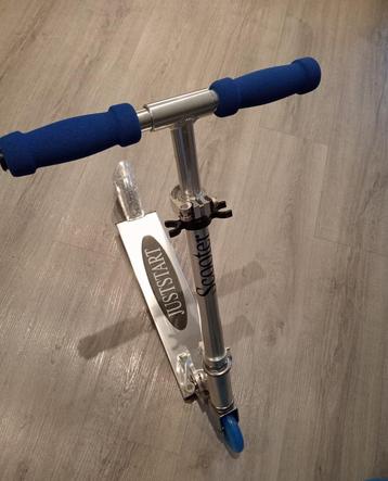 Inklapbare step beschikbaar voor biedingen