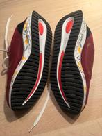 Echt mooie MBT’s. Originele! Donkerood. Maat 41, sportief, Kleding | Dames, Schoenen, Verzenden, Rood, Sneakers of Gympen, Zo goed als nieuw