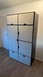 Kledingkast zwart en wit, Huis en Inrichting, Kasten | Kledingkasten, Ophalen, 100 tot 150 cm, Met klep(pen), Zo goed als nieuw