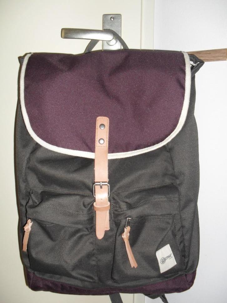 Nieuwe eastpak rugzak paars/grijs, Sieraden, Tassen en Uiterlijk, Tassen | Rugtassen, Nieuw, Eastpak, 40 cm of meer, 60 cm of meer