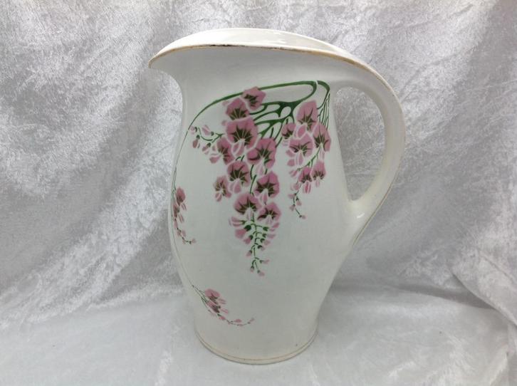 Prachtige kan met sierlijk bloemmotief, Soc. Céramique, Antiek en Kunst, Antiek | Keramiek en Aardewerk, Ophalen of Verzenden