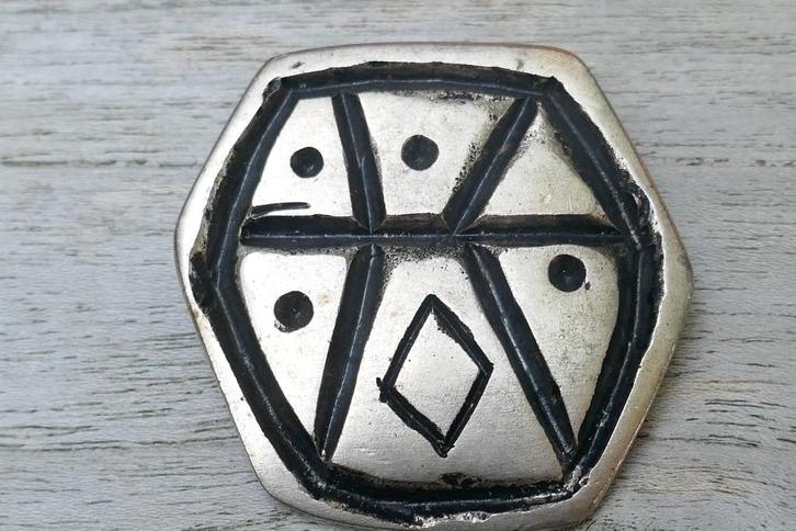 Sieraad uit Ecuador, Sieraden, Tassen en Uiterlijk, Antieke sieraden, Hanger, Overige materialen, Verzenden