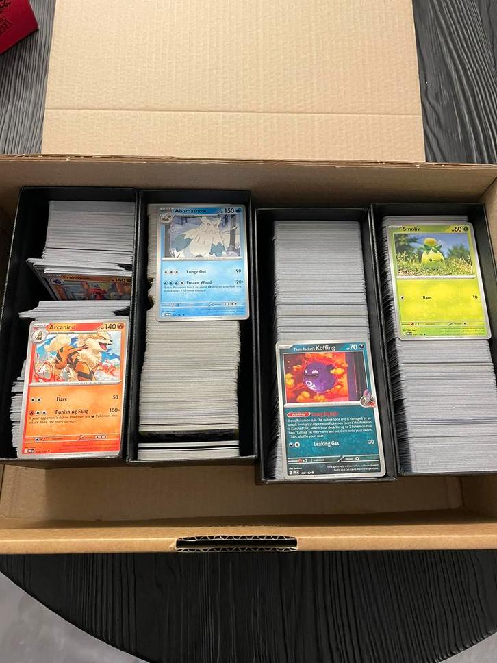 2000+ pokémon kaarten bulk incl holo/rev holo, Hobby en Vrije tijd, Verzamelkaartspellen | Pokémon, Zo goed als nieuw, Meerdere kaarten