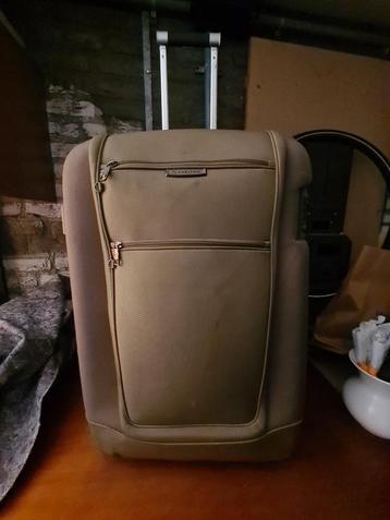  koffer Carlton – als nieuw – met verborgen vakken  beschikbaar voor biedingen