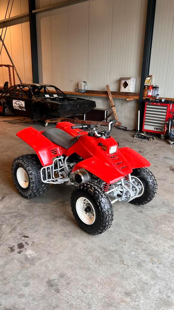 Kawasaki quad 300cc, Fietsen en Brommers, Minibikes, Midibikes en Pitbikes, Zo goed als nieuw, Overige typen, Ophalen