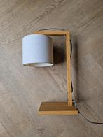 Tafellamp van hout met stoffen kap 40 cm hoog, Ophalen of Verzenden, Gebruikt, Hout, Minder dan 50 cm