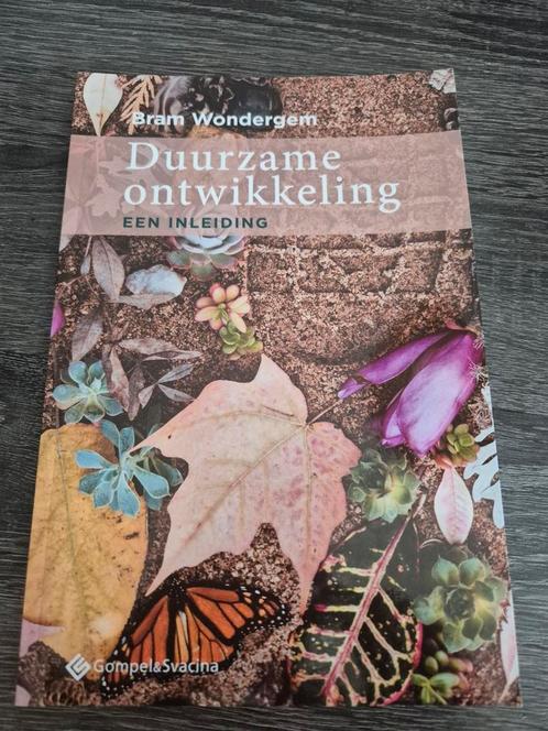 Bram Wondergem - Duurzame ontwikkeling, Boeken, Studieboeken en Cursussen, Zo goed als nieuw, HBO, Ophalen of Verzenden