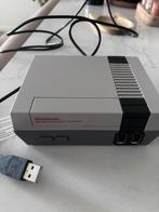 Retro mini NES (Nintendo), Met 1 controller, Ophalen of Verzenden, Zo goed als nieuw