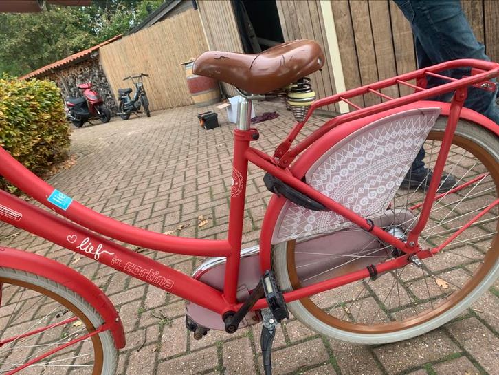 Cortina dames fiets, Fietsen en Brommers, Fietsen | Dames | Omafietsen, Zo goed als nieuw, Versnellingen, Ophalen