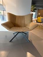 Label Gustav Draaifauteuil, Ophalen, Zo goed als nieuw, Leer, 75 tot 100 cm