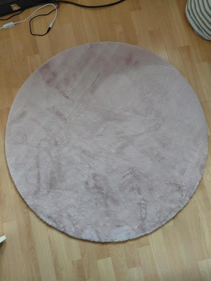 Lichtroze Rond Kleedje - 100cm, Huis en Inrichting, Stoffering | Tapijten en Kleden, Zo goed als nieuw, 50 tot 100 cm, 50 tot 100 cm