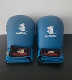 Matsuru Karate Vuisten Blauw
maat S, Ophalen of Verzenden