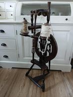 spinnenwiel - klein werkend spinnenwiel - oud spinnenwiel, Hobby en Vrije tijd, Spinnewielen en Spinnen, Ophalen, Gebruikt, Spinnewiel