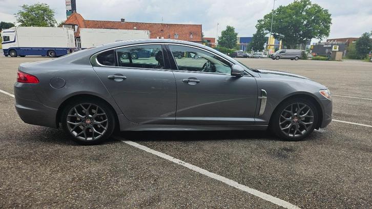 Jaguar XF 5.0 V8 Portfolio AUT 2009 Grijs, Auto's, Jaguar, Particulier, XF, ABS, Achteruitrijcamera, Adaptieve lichten, Adaptive Cruise Control