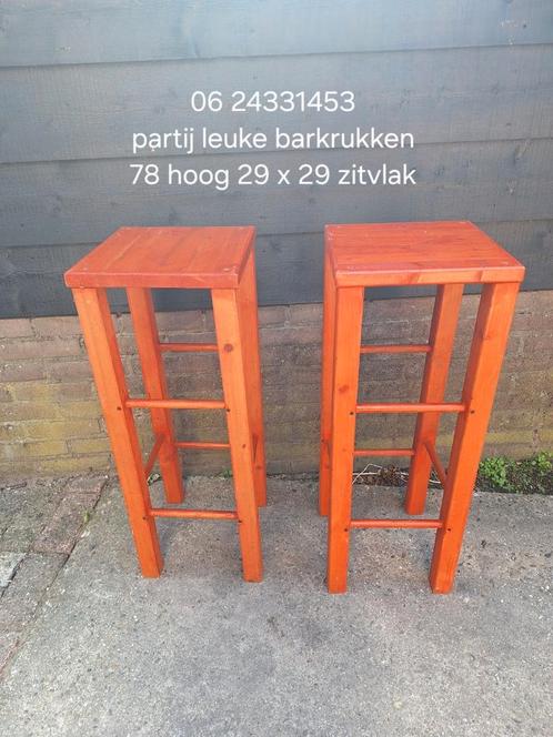 Leuke partij barkrukken, Huis en Inrichting, Barkrukken, Gebruikt, 60 tot 90 cm, Hout, 5 krukken of meer, Ophalen