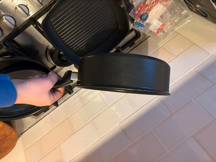 Diverse pannen; Tefal, Bakpannen, hapjespannen, Kookpannen, Huis en Inrichting, Keuken | Potten en Pannen, Gebruikt, Overige typen