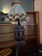 Vintage Houten Lamp met Stoffen Kap, Huis en Inrichting, Lampen | Vloerlampen, Ophalen of Verzenden, Gebruikt, Hout, Minder dan 100 cm