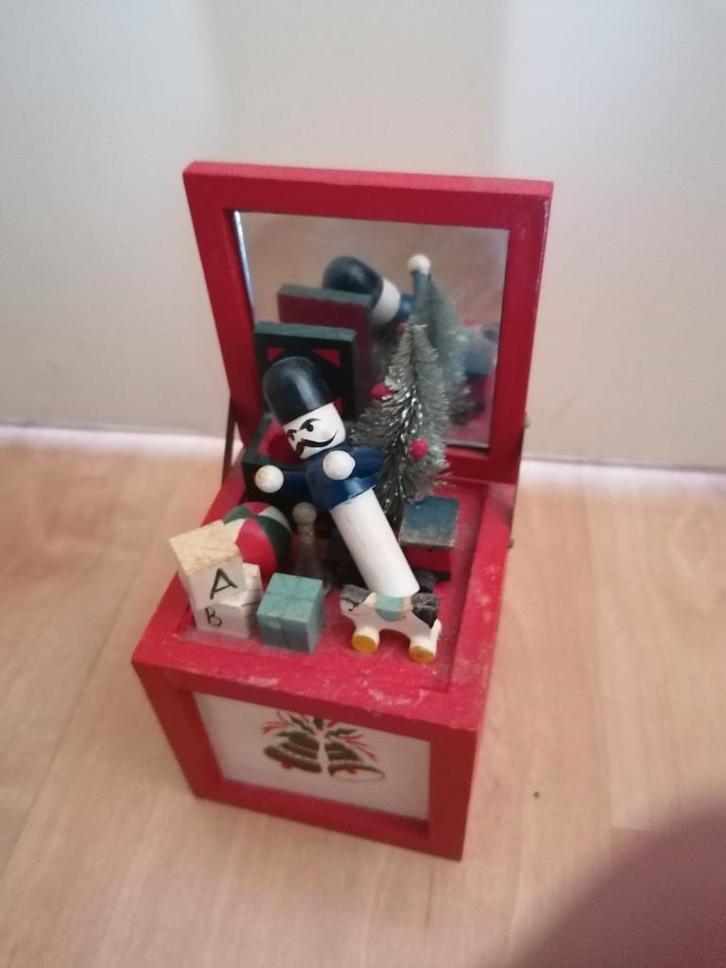 Vintage Kerst Muziekdoosje, Antiek en Kunst, Antiek | Speelgoed, Ophalen of Verzenden